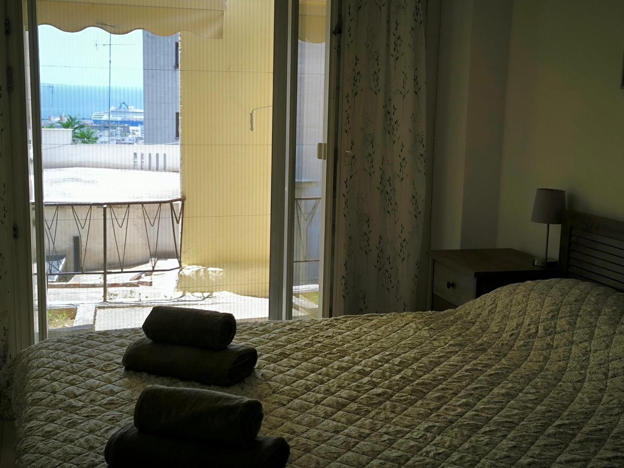 Port View, Veranda, 80 Sqm, Spacious Place For 6 Thessaloniki Exterior photo